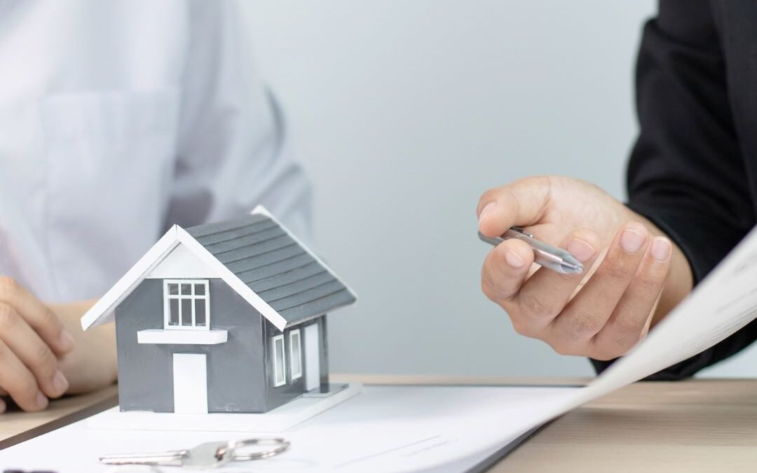 How Can a Calgary Mortgage Broker Help You Save Money on Your Home Loan?